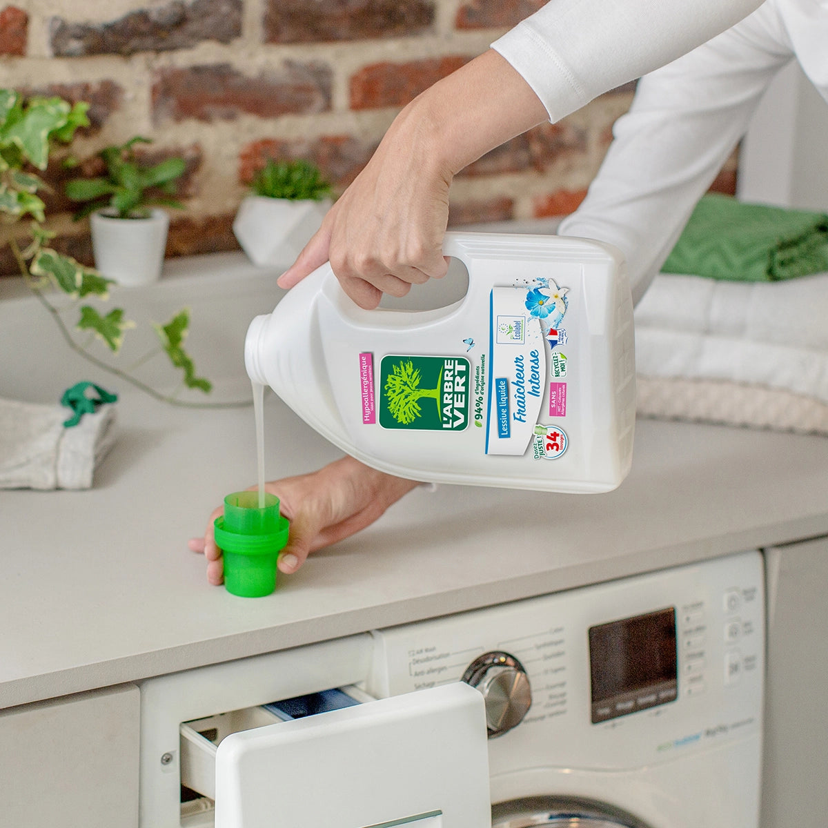 Pack lessive et recharge Fraîcheur Intense 2 x 1,53L