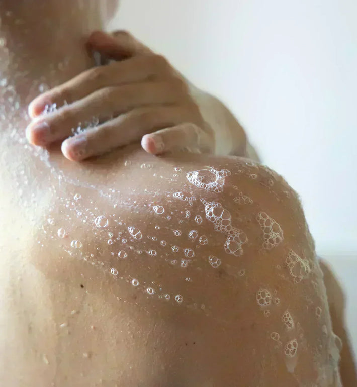 Pourquoi utiliser un gel douche pH neutre et hypoallergénique ?