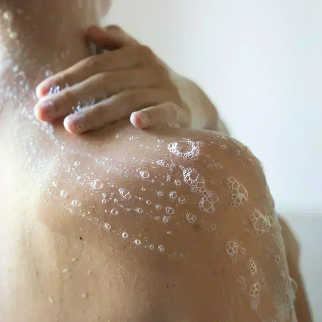 Pourquoi utiliser un gel douche pH neutre et hypoallergénique ?