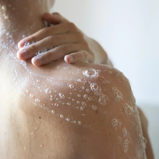 Pourquoi utiliser un gel douche pH neutre et hypoallergénique ?