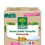 vaisselle solide amande l'arbre vert