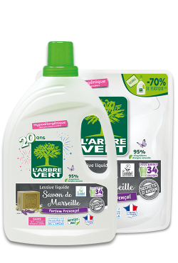 Nettoyant Ménager Écologique Surfaces Vitrées L'ARBRE VERT : le spray de  740 ml à Prix Carrefour